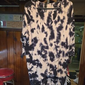 Bobi Los Angeles top shirt blouse black and cream tie dye like. Misses  large NW